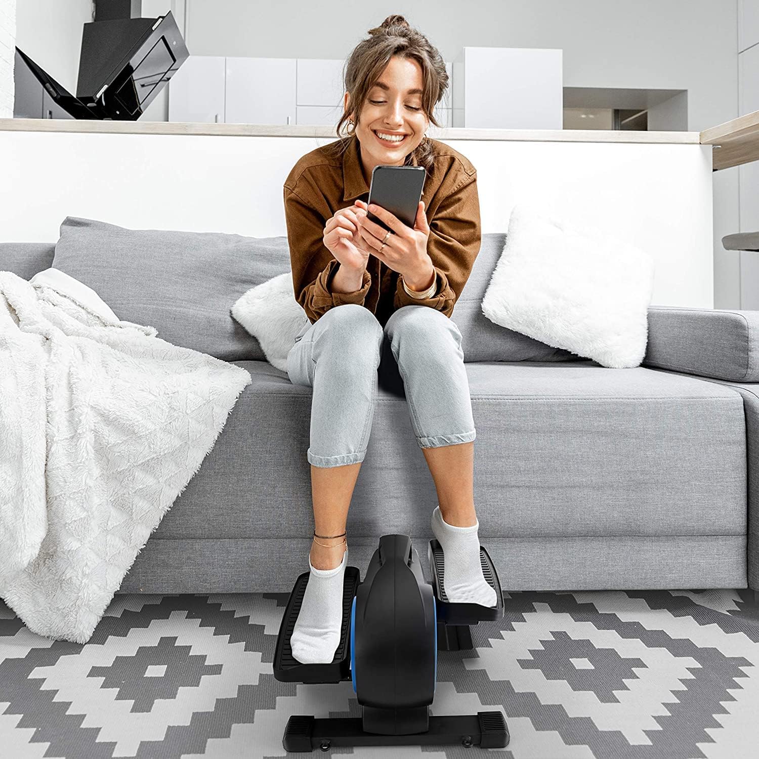 Dolphy Portable Mini Magnetic Elliptical – 8 Resistance Levels, LCD Monitor, Compact & Quiet
