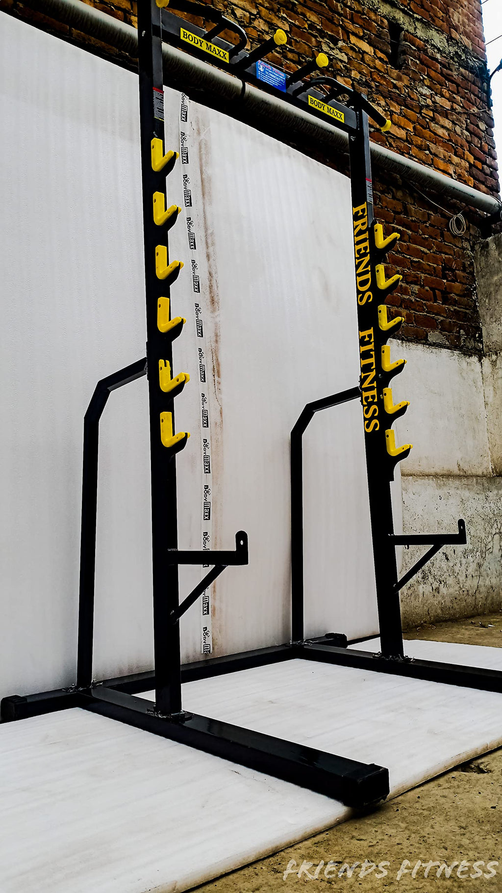 Body Maxx Heavy-Duty Squat Rack – Steel Frame, Safety Spotters & Integrated Pull-up Bar